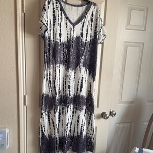 SHEIN Elegant Monochrome Tie-Dye Maxi Dress
